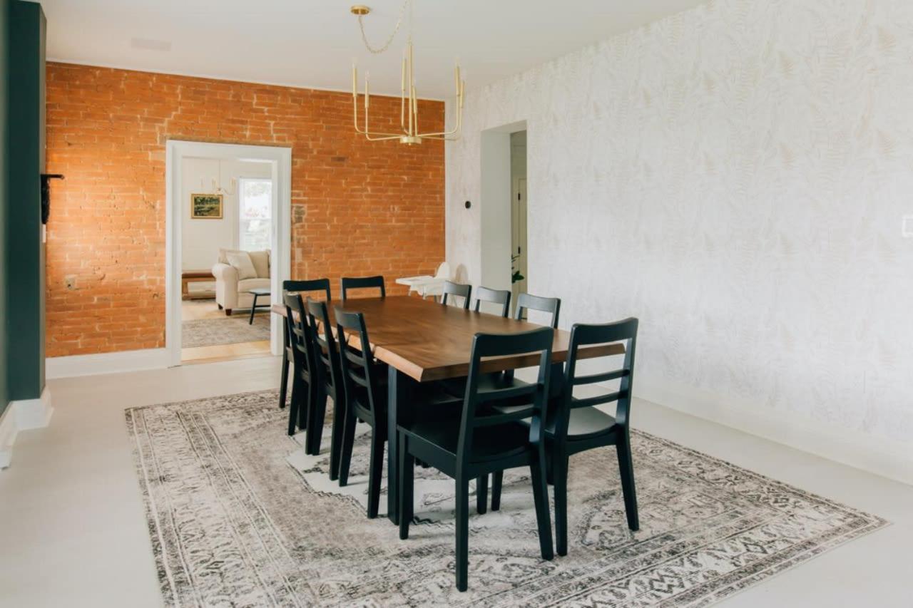 Newly Renovated Vintage Inspired Large 4 Bedroom Home Mount Joy 外观 照片